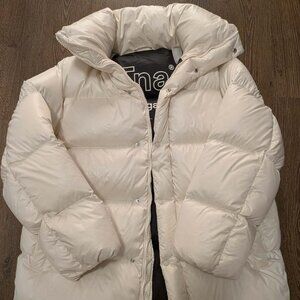 Aritzia TNA Mega Puff Jacket - White - Sz L - Used Condition (READ DESCRIPTION)